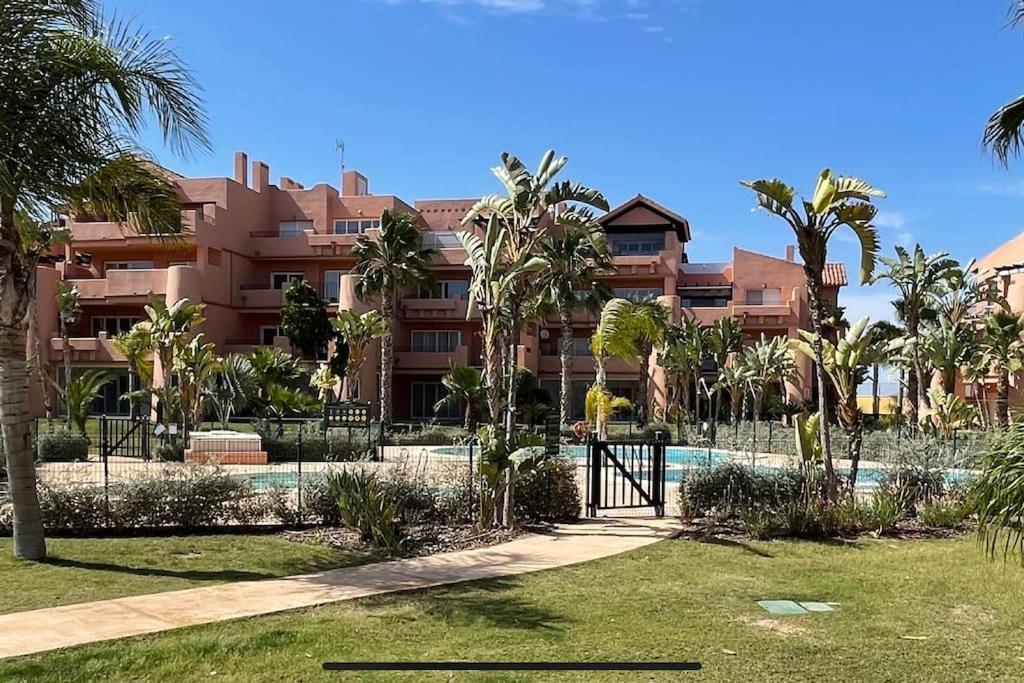 Mar Menor Golf Resort, Luxury Sleeps 6, Lake Views ムルシア エクステリア 写真